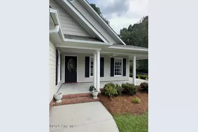211 Bethesda Court, Jacksonville, NC 28546 - Photo 2