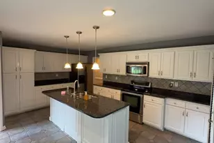 211 Bethesda Ct, Jacksonville, NC 28546 - Photo 10