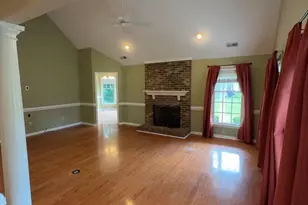 211 Bethesda Ct, Jacksonville, NC 28546 - Photo 4
