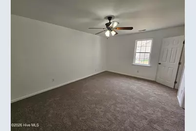 404 Chaps Court, Jacksonville, NC 28546 - Photo 6