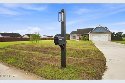105 Mingo Drive, Richlands, NC 28574 - Photo 6