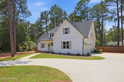 1750 E Indiana Avenue, Southern Pines, NC 28387 - Photo 2