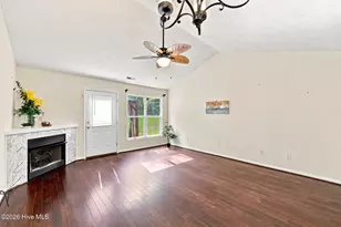 320 Hiscott Ln, Pinehurst, NC 28374 - Photo 8