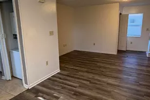 221 Cordell Cir, Jacksonville, NC 28540 - Photo 4