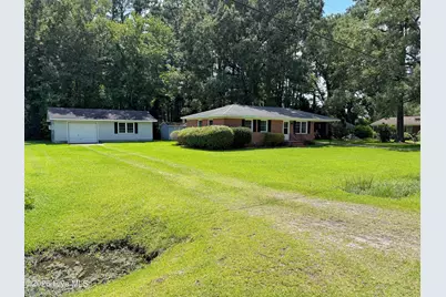 419 Hart Drive, New Bern, NC 28560 - Photo 2