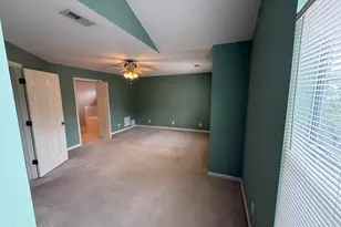 2804 Mulberry Ln, Greenville, NC 27858 - Photo 10