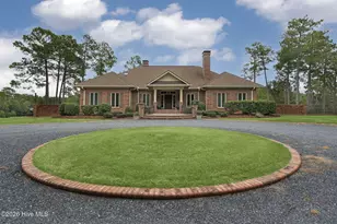 509 Cross Country Ln, Southern Pines, NC 28387 - Photo 8