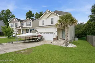 124 Katrina St, Sneads Ferry, NC 28460 - Photo 2
