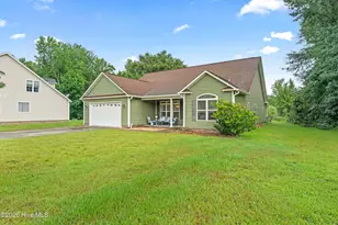309 Ramonas Lake Ct, New Bern, NC 28560 - Photo 2