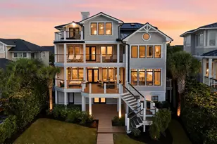 13 Bermuda Dr, Wrightsville Beach, NC 28480 - Photo 2