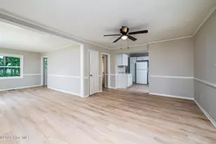 3114 Elizabeth Ave, New Bern, NC 28562 - Photo 2