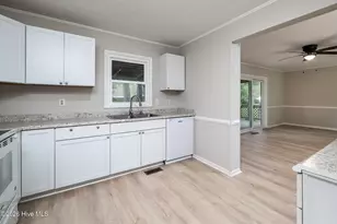 3114 Elizabeth Ave, New Bern, NC 28562 - Photo 14