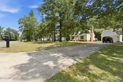 12021 Cypress Drive, Laurinburg, NC 28352 - Photo 4