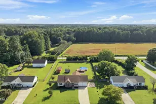 102 Smith Dr, Camden, NC 27921 - Photo 8