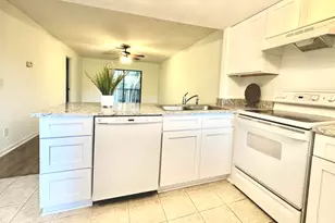 4451 Holly Tree Rd, Wilmington, NC 28412 - Photo 4
