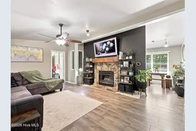 125 Jay Circle, Jacksonville, NC 28540 - Photo 6