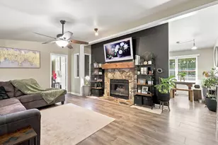 125 Jay Cir, Jacksonville, NC 28540 - Photo 6