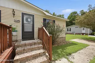 125 Jay Cir, Jacksonville, NC 28540 - Photo 4