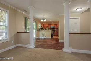 207 Willoughby Ln, Jacksonville, NC 28546 - Photo 6