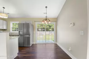 505 Cherry Blossom Ln, Richlands, NC 28574 - Photo 8