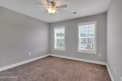 307 Pettigrew Lane, Jacksonville, NC 28546 - Photo 16