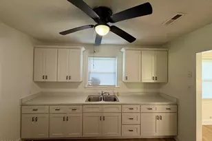 606 Greenmead Dr, Kinston, NC 28501 - Photo 6