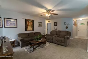 149 Forest Pl, Aberdeen, NC 28315 - Photo 6