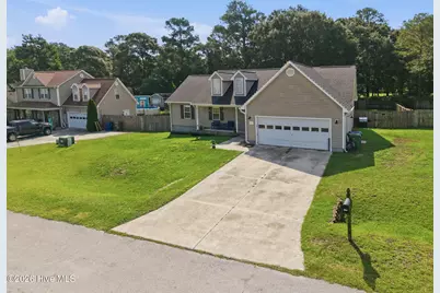 138 Lawndale Lane, Sneads Ferry, NC 28460 - Photo 46