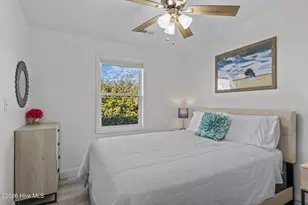 601 Emerald Dr, Emerald Isle, NC 28594 - Photo 28