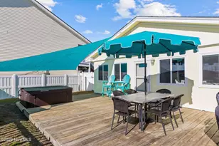 601 Emerald Dr, Emerald Isle, NC 28594 - Photo 6