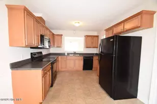 4247 Dudleys Grant Dr, Winterville, NC 28590 - Photo 4