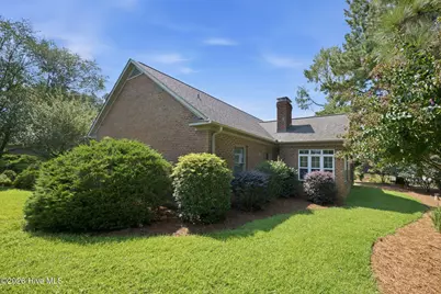 318 Village Green Drive, Trent Woods, NC 28562 - Photo 8