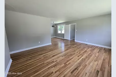 801 Barn Street, Jacksonville, NC 28540 - Photo 4