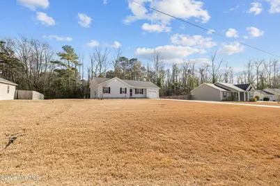 322 Reid Court N, Jacksonville, NC 28540 - Photo 4