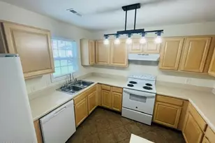 304 Comanche Trail, Havelock, NC 28532 - Photo 10