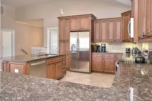 107 SE 69th St, Oak Island, NC 28465 - Photo 10