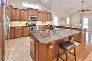 107 SE 69th St, Oak Island, NC 28465 - Photo 8