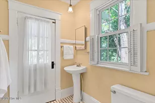 160 N Rdg St, Southern Pines, NC 28387 - Photo 36