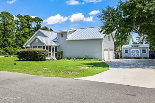 519 Birmingham Ave, Carolina Beach, NC 28428 - Photo 6