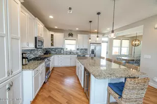 111 Durham St, Holden Beach, NC 28462 - Photo 16