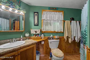 240 Mountain Laurel Dr, Bryson City, NC 28713 - Photo 14