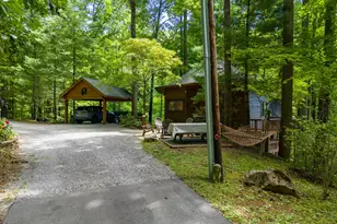 240 Mountain Laurel Dr, Bryson City, NC 28713 - Photo 34