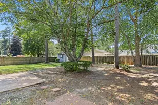 1106 S 1st St, Smithfield, NC 27577 - Photo 32