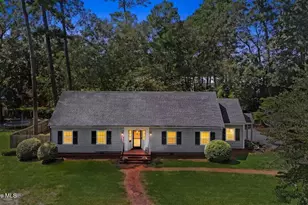 1106 S 1st St, Smithfield, NC 27577 - Photo 1