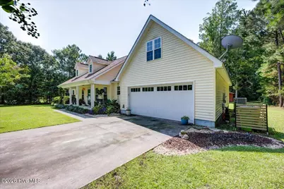 110 Seattle Slew Drive, Havelock, NC 28532 - Photo 6