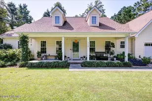 110 Seattle Slew Dr, Havelock, NC 28532 - Photo 4