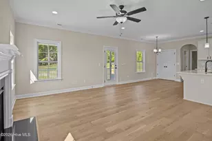 819 Lendy Dr, Greenville, NC 27858 - Photo 8