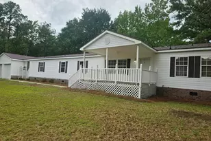 138 River Oaks Dr, Stella, NC 28582 - Photo 6
