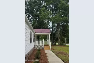 138 River Oaks Drive, Stella, NC 28582 - Photo 2