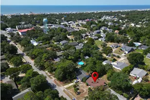 425 Norton St, Oak Island, NC 28465 - Photo 2